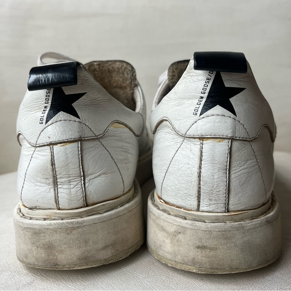 Golden Goose Men's Starter in leather with star on the heel tab size 42